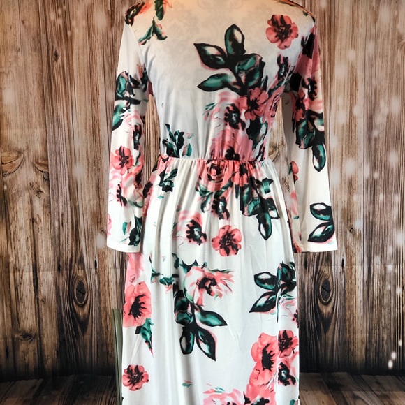 White Floral Printed Maxi Dress Various Size - Picture 6 of 8